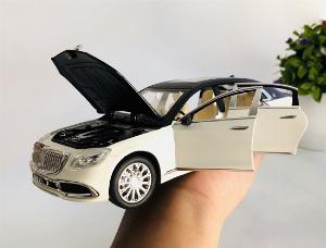 Mô hình xe Mercedes S600 Maybach 2022 1:24 - White