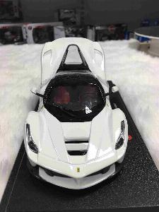 SP004970 - Burago] FERRARI LAFA 1:24 [White]