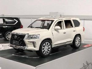 SP004199 [XLG] Mô hình xe Lexus LX570 M923W 1:24 [White]