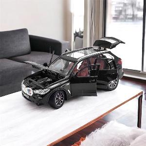 Mô hình xe ô tô BMW X5 1:24