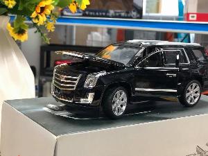 SP004895 Mô hình xe Cadillac Escalade Original 1:24 [Black]