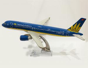 Mô hình máy bay Viet Nam Airlines A320 47 cm 