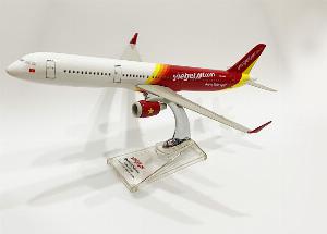 Mô hình máy bay Vietjet Air A321 32 cm kim loại