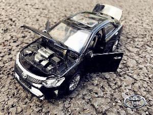 Mô hình xe Toyota Camry 2017 tỷ lệ 1:32 (Đen) - SP004268